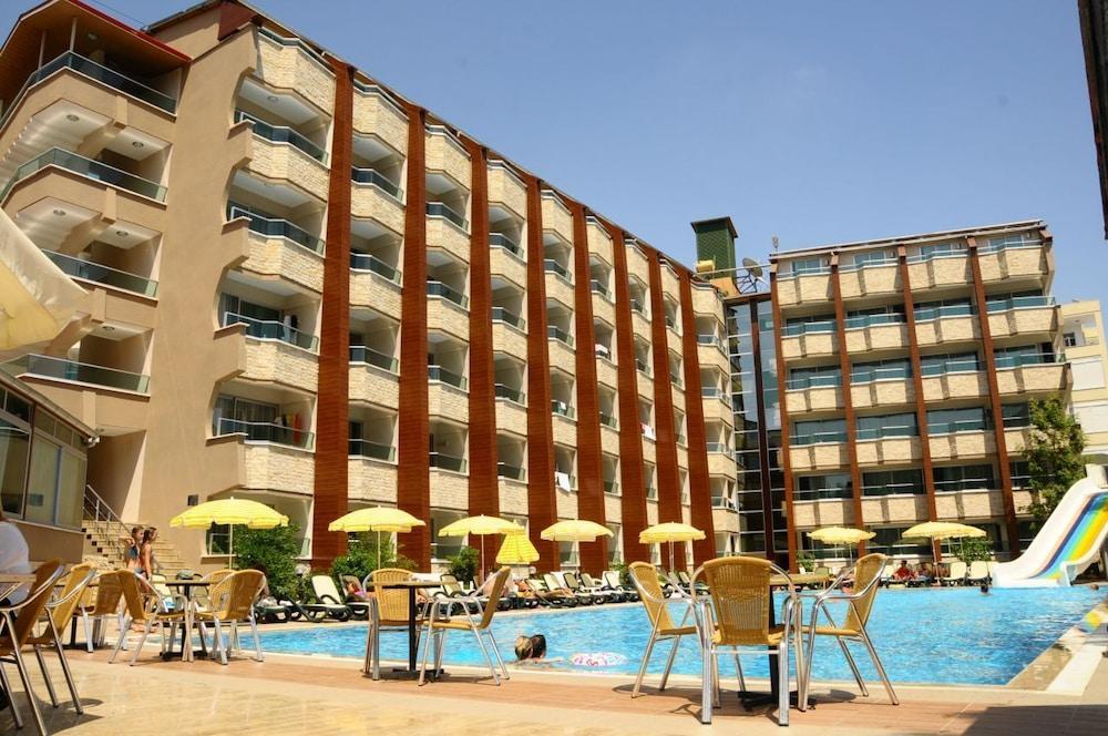 Club Tess Hotel Konaklı Exterior foto